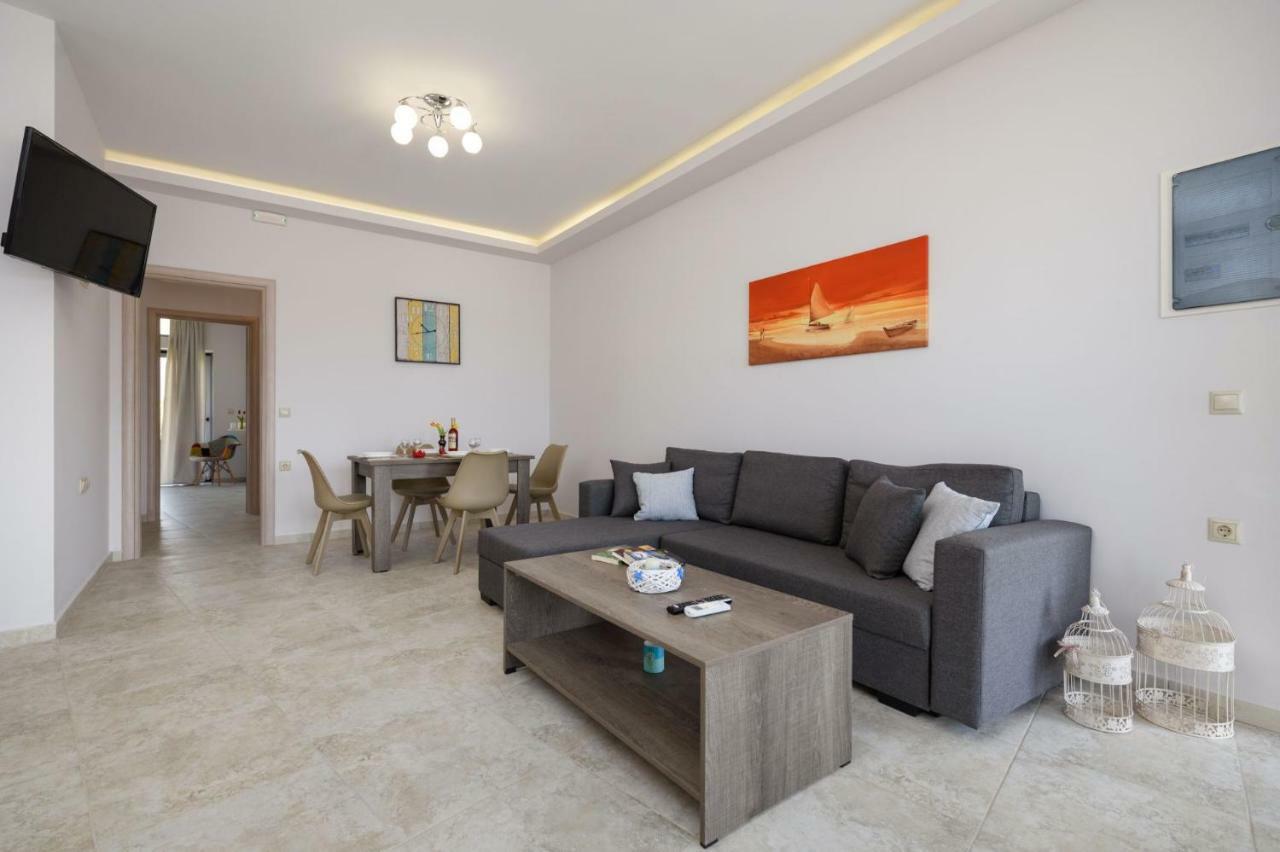 Coral Sea Apartment Kokkinos Pyrgos Dış mekan fotoğraf