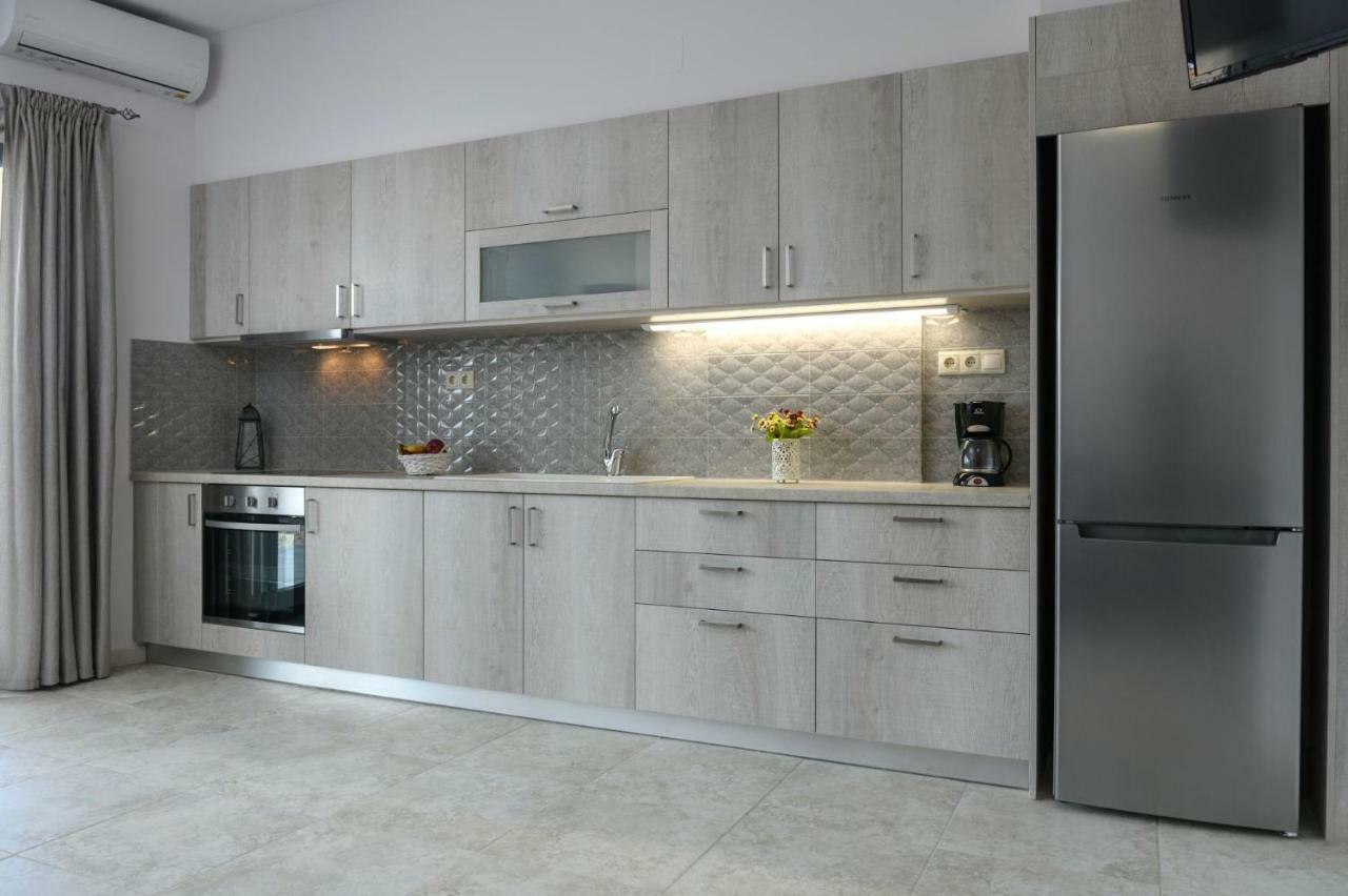 Coral Sea Apartment Kokkinos Pyrgos Dış mekan fotoğraf